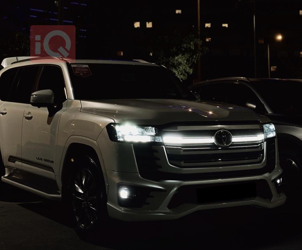 تويوتا لاندكروزر